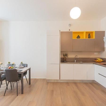 Manaraquattro - Apartament In Como Near The Center With Free Parking - Lake קומו מראה חיצוני תמונה