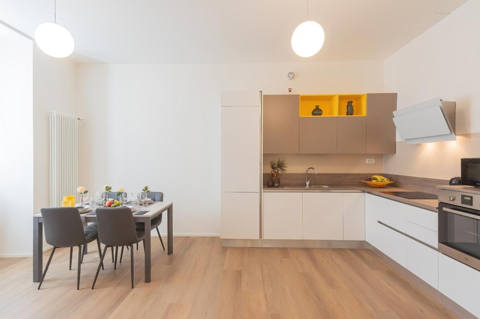 Manaraquattro - Apartament In Como Near The Center With Free Parking - Lake קומו מראה חיצוני תמונה